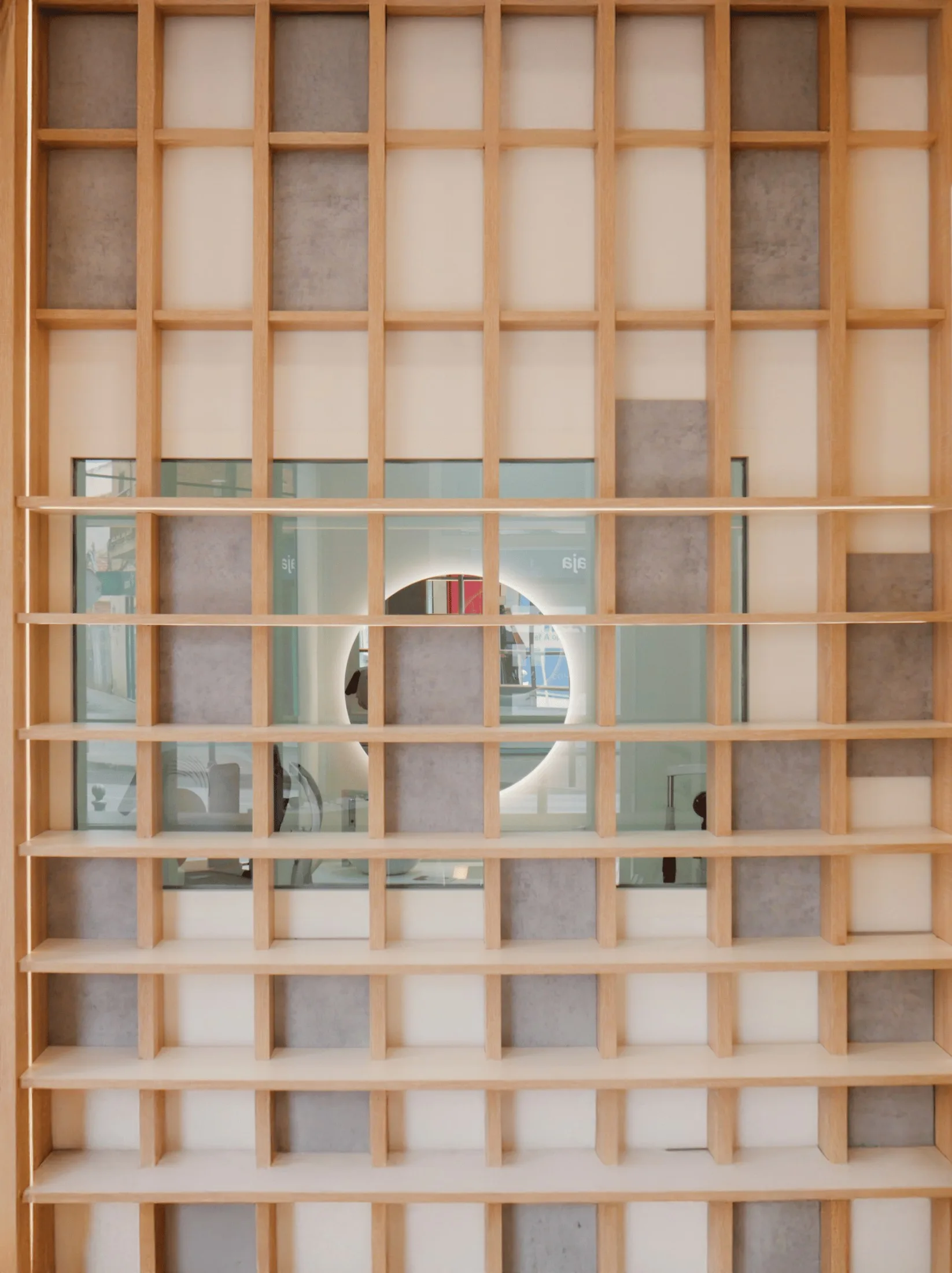 Expositor Grid - 6